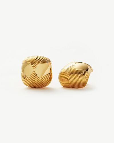 Hera Oversized Dome Ridge Stud Earrings - Missoma - Modalova