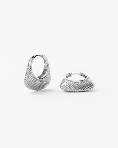 Hera Ridge Hoop Earrings - Missoma - Modalova