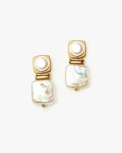 Square Pearl Small Stud Earrings | 18ct Gold Plated - Missoma - Modalova