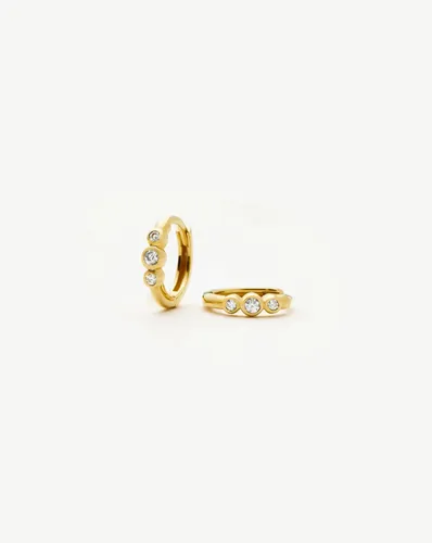 Triple Stone Small Hoop Earrings | 18ct Gold Plated - Missoma - Modalova