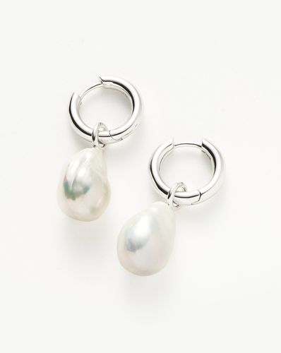 Baroque Pearl Drop Tunnel Mini Hoop Earrings | Sterling Silver - Missoma - Modalova