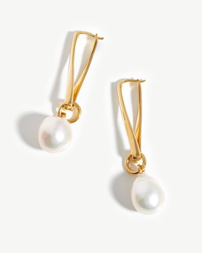 Baroque Pearl Twisted Drop Earrings | 18ct Gold Plated/Pearl - Missoma - Modalova