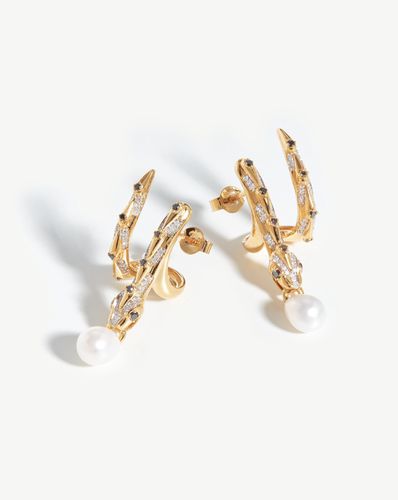 Harris Reed Fine Coiled Serpent Earrings | 14ct Solid Gold/Pearl & Diamond - Missoma - Modalova