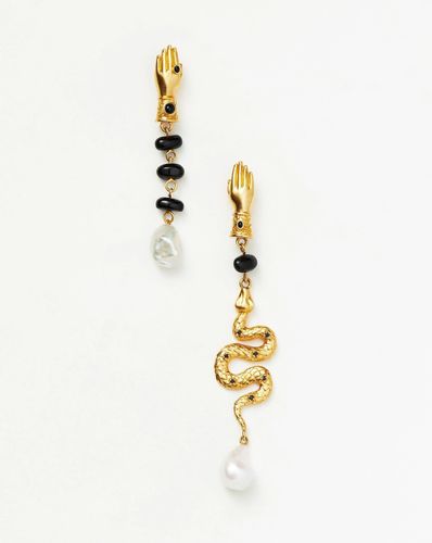 Harris Reed Handpicked Serpent Mismatch Earrings | 18ct Gold Plated/Pearl & Black Onyx - Missoma - Modalova