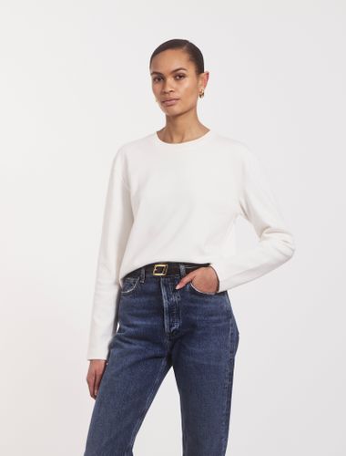 Compact Cotton Long Sleeve T-Shirt in Off - Organic Ninety Percent - NinetyPercent - Modalova