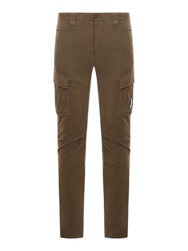 STRETCH SATEEN ERGONOMIC LENS DOUBLE CARGO PANTS - Man - Cp Company - Modalova