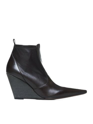 Leather ankle boots with wedge - Woman - Brunello Cucinelli - Modalova