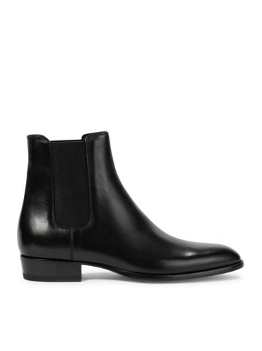 WYATT SOFT LEATHER CHELSEA BOOTS - Man - Saint Laurent - Modalova