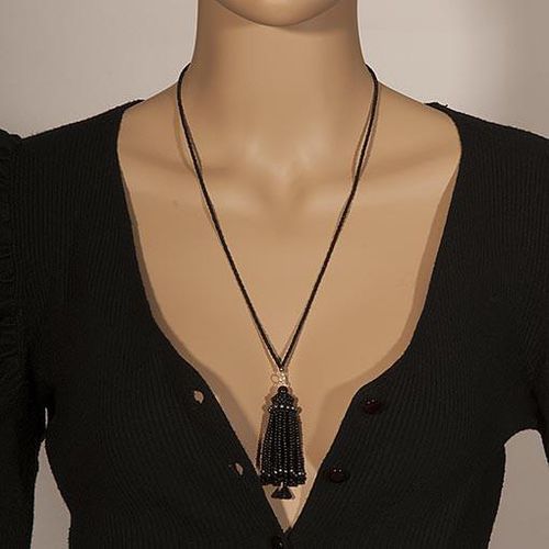 Handmade Black Short Tassel Necklace - Anthos Crafts - Modalova
