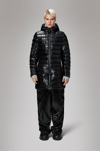 Lohja Long Puffer Curve Jacket - Rains - Modalova