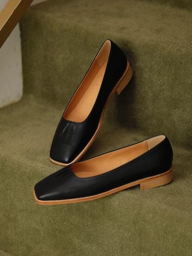 Our Loafer Black - Byeuuns - Modalova