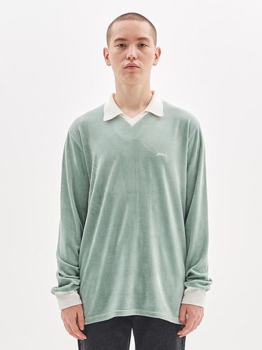 VELOUR COLLAR T-SHIRT_MINT - GOZER - Modalova