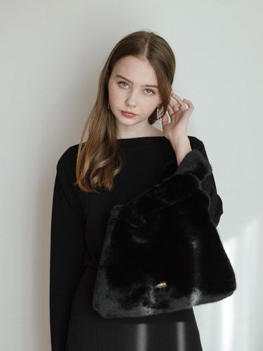 Hautmont Faux Fur Tote Bag (2color) - MANES - Modalova