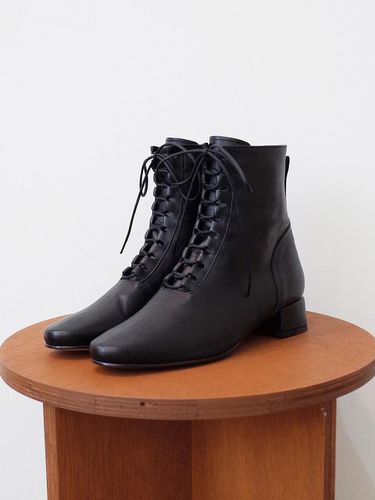 All Basic Lace Up Boots Black - february second - Modalova