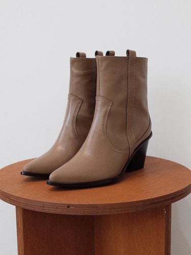 All Basic Western Boots Mocha Brown - february second - Modalova