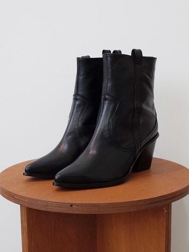 All Basic Western Boots Black - february second - Modalova