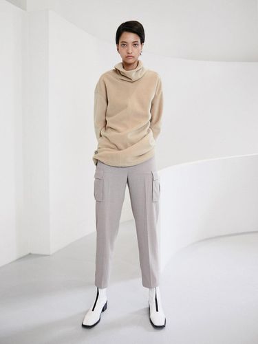 Minimal Cargo Pants_Sand - MAISONMARAIS - Modalova