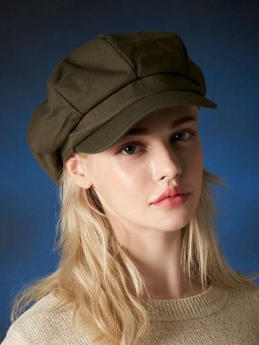 Herringbone Label Newsboy Cap_Khaki - VARZAR - Modalova