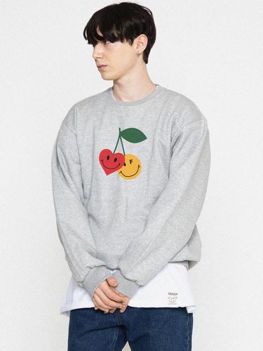 Cherry Smile White Clip Sweatshirt - GRAVER - Modalova