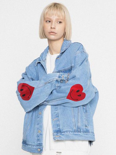 Elbow Heart Smile Denim Jacket_Light Blue - GRAVER - Modalova