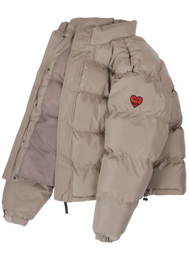 Heart Smile Embroidery Clip Short Padding Jacket - GRAVER - Modalova