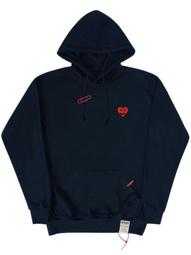 Heart Smile Embroidery Clip Hoodie_Navy - GRAVER - Modalova