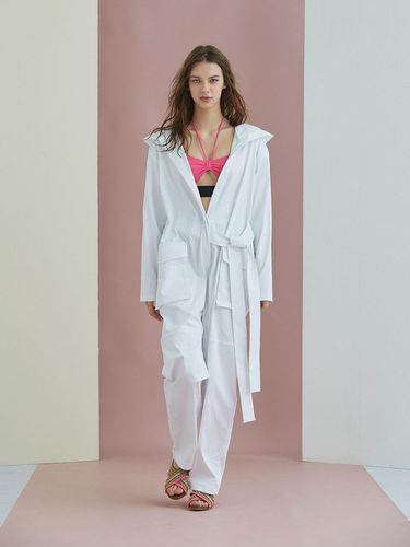 Hooded Jumpsuit_White - GUKA - Modalova