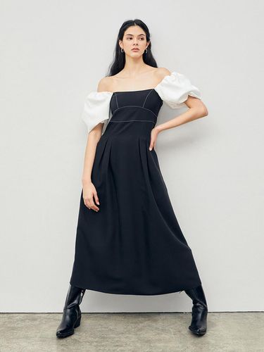 Stitched Puff Sleeve Maxi Dress_Black - ONNE - Modalova