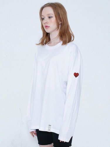 Heart Embroidery Long Sleeve T-shirt - GRAVER - Modalova