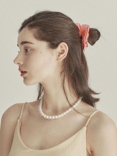 Satin Scrunchie - Elizabeth Moments - Modalova