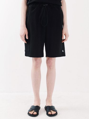 Sweat Cargo Shorts_Black - PIECEMAKER - Modalova