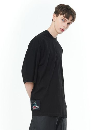 Old School Raglan Tee_Black - DGNAK12 - Modalova