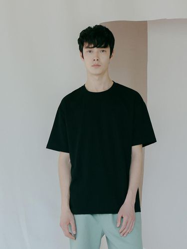 Premium Single Semi Oversized T-shirt - ESN - Modalova