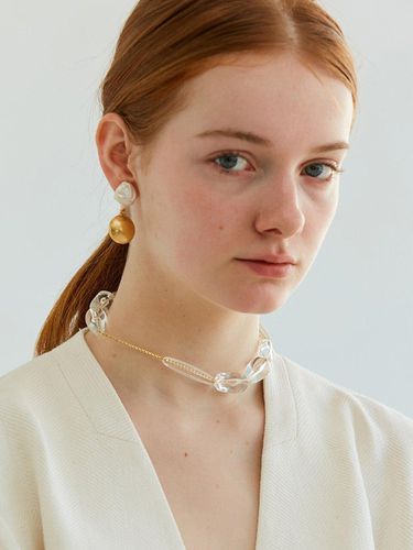 Various Shape of Acrylic Choker - MONDAY EDITION - Modalova