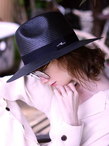 UNISEX] Sleeping Black Panama Hat - SLEEPYSLIP - Modalova