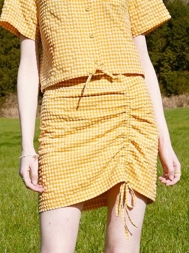 SK-20349) Set-Up Check Shirring Skirt_Mustard - ROLAROLA - Modalova