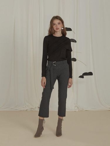 Charcoal Slacks with Belt - EJnolee - Modalova