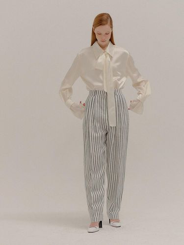 Peony Striped Tapered Pants - EENK - Modalova