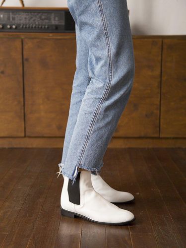 Alto Chelsea Ankle Boots White - Byeuuns - Modalova