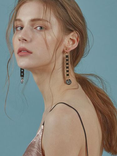 Box Chain Drop Earring - 803STUDIO - Modalova