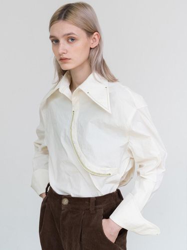 Curved Line Detailed Long Shirt - BISCUITSHOP - Modalova