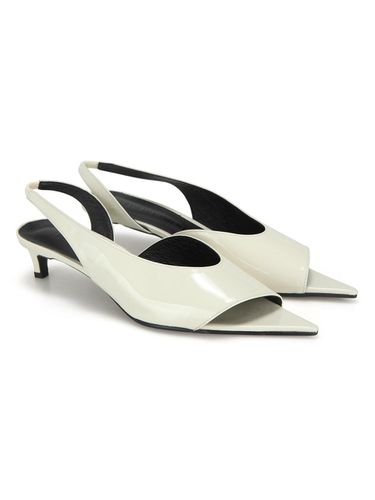 Extreme Sharp Toe Diagonal Lined Slingbacks _Gloss - FLAT APARTMENT - Modalova