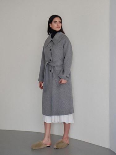 Wool Blend Wide Balmacaan Handmade Coat - MITTE - Modalova