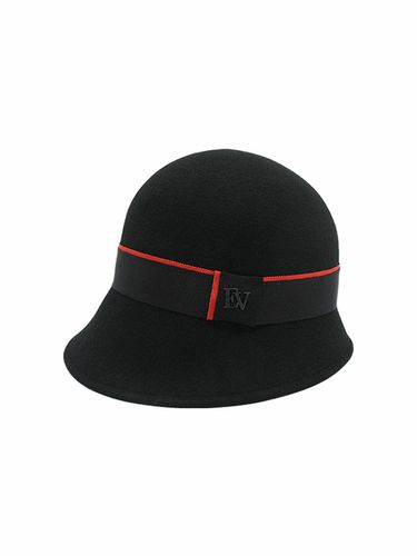 H Cloche Black - evance - Modalova