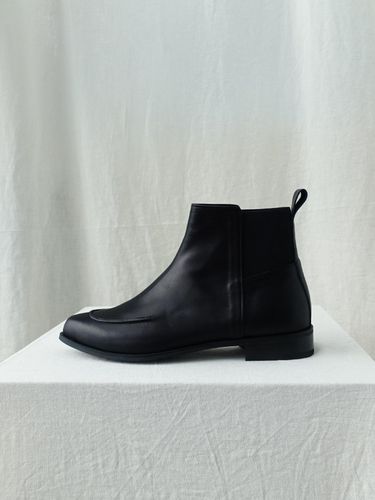 French Chelsea Boots Black - february second - Modalova