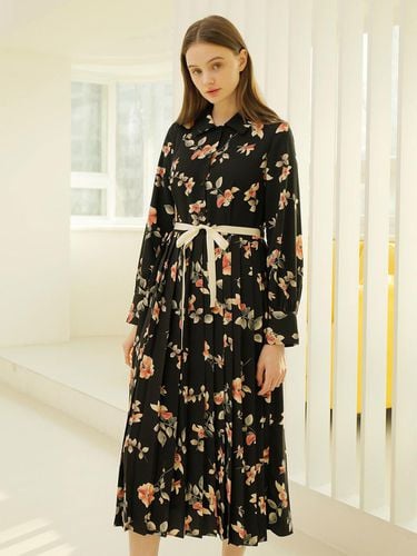 Floral Pleats Dress Black - WARDROBE - Modalova