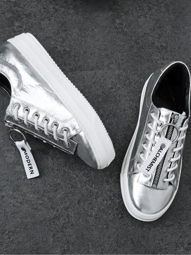 Sneakers Edition Lettering Line 17_Silver - MODERN ALCHEMIST - Modalova