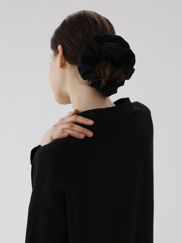 Scrunchie / Jewel / TL / Black - UNDERCONTROL STUDIO - Modalova