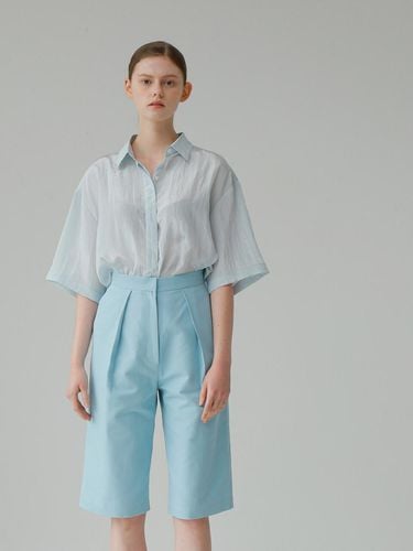 Pleated Knee Length Pants_Sky Blue - UIJI - Modalova