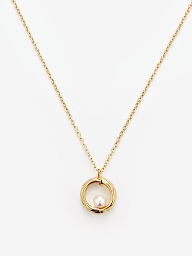 Holiday Pearl In Ugly Hoop Necklace - MONDAY EDITION - Modalova